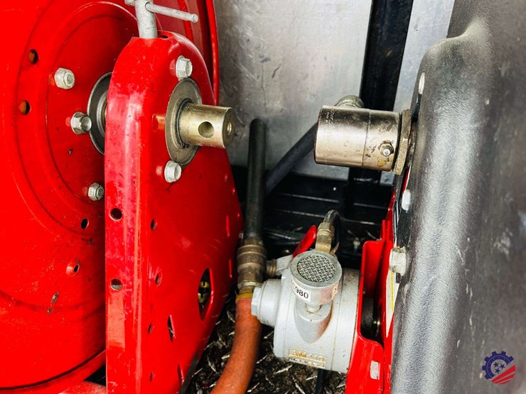 2009-gmc-savana-s/a-enclosed-roadside-service-truck-image-38