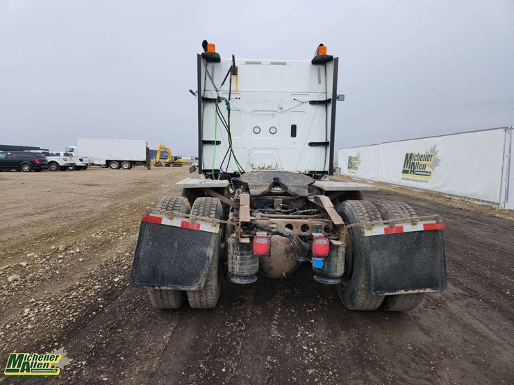 2014-international-prostar-image-23