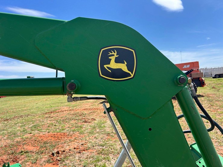 john-deere-740-image-8