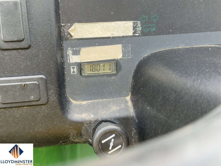 2012-john-deere-gator-th-image-13