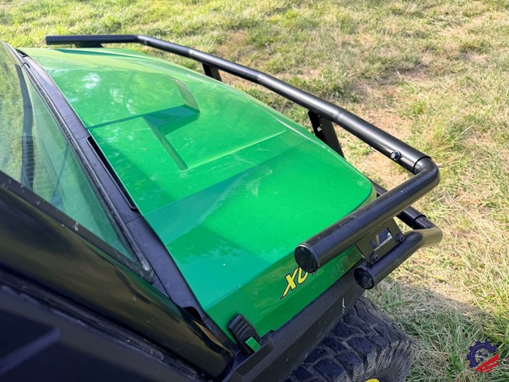 2024-john-deere-gator-xuv-835r-image-30