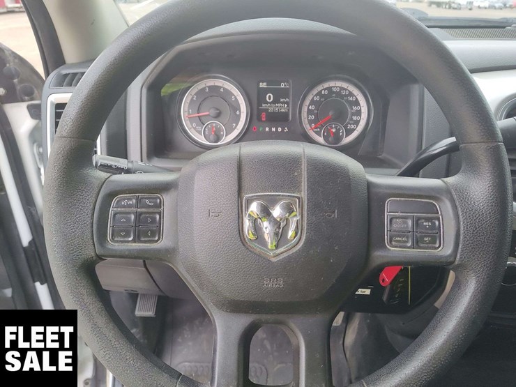 2018-dodge-2500-image-18