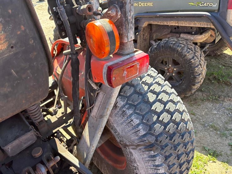 kubota-b7800-image-8