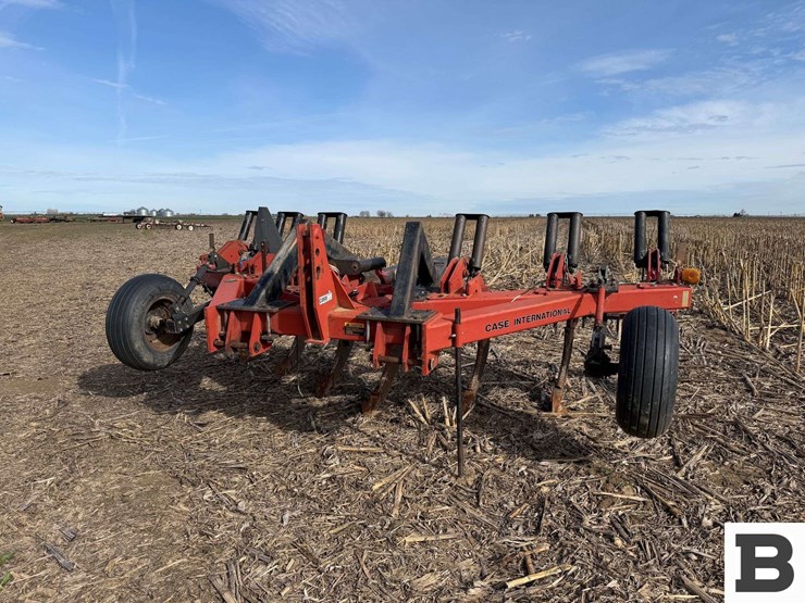 case-ih-6814-image-2