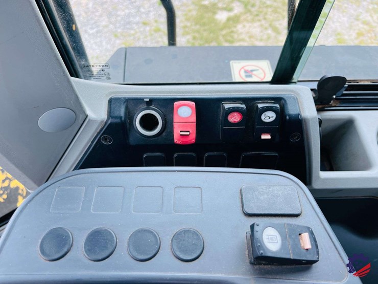 2019-caterpillar-950m-image-106