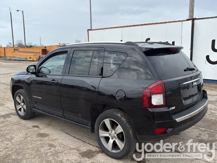 2016-jeep-compass-image-4