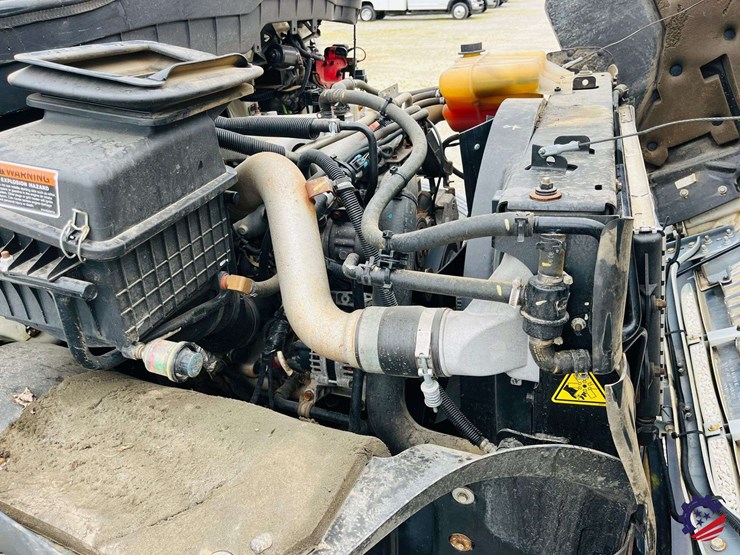 2015-international-durastar-4300-image-71