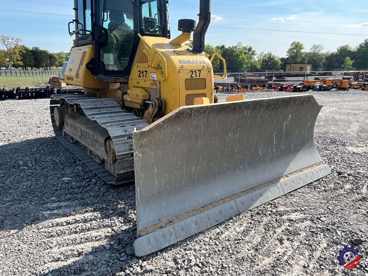 2018-komatsu-d51exi-24-image-24