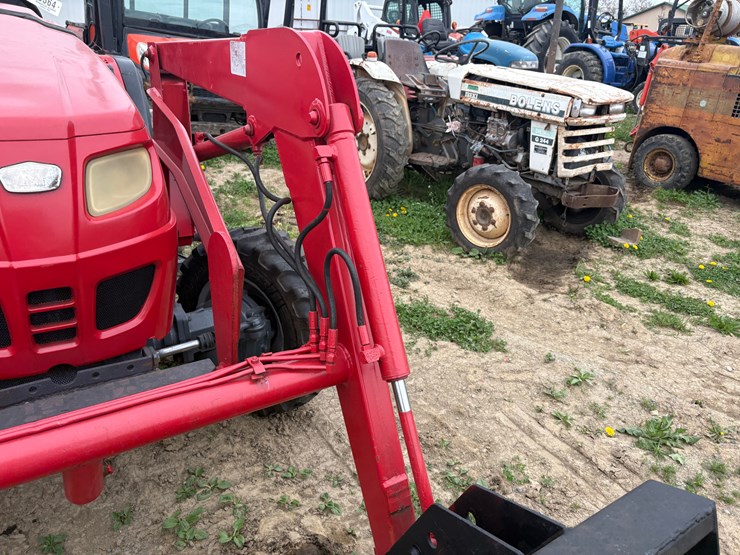 mahindra-2310-image-6