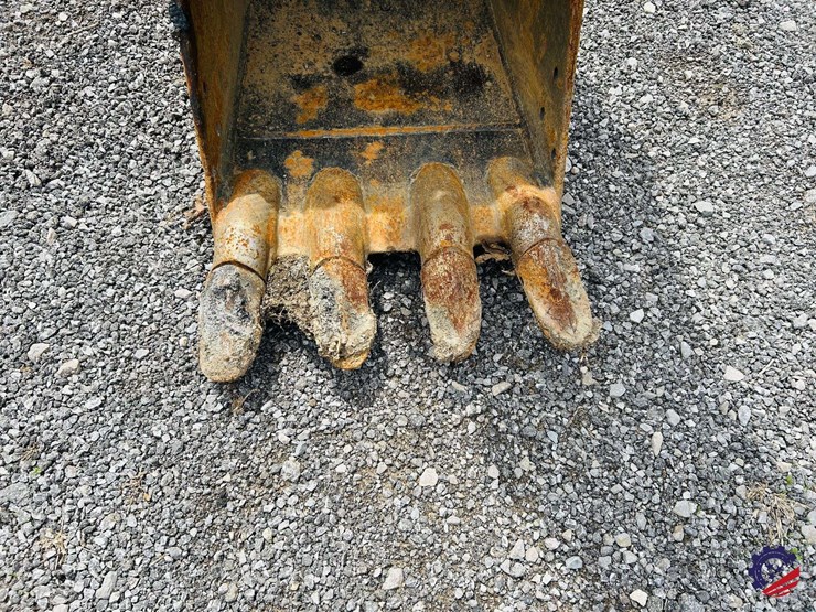 2008-komatsu-pc78mr-6-image-11