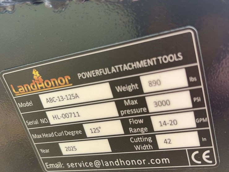 land-honor-articulating-brush-cutter-image-3