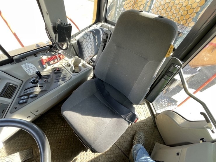 2019-volvo-a35g-image-32