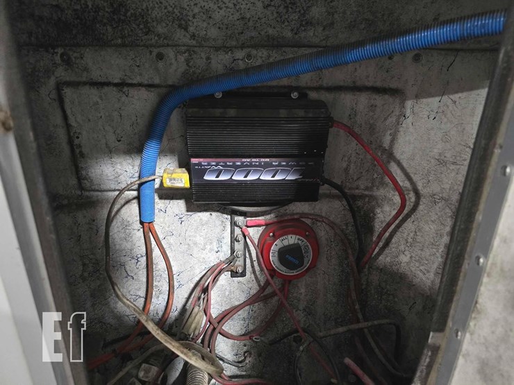 trailer-mounted-boat-image-24