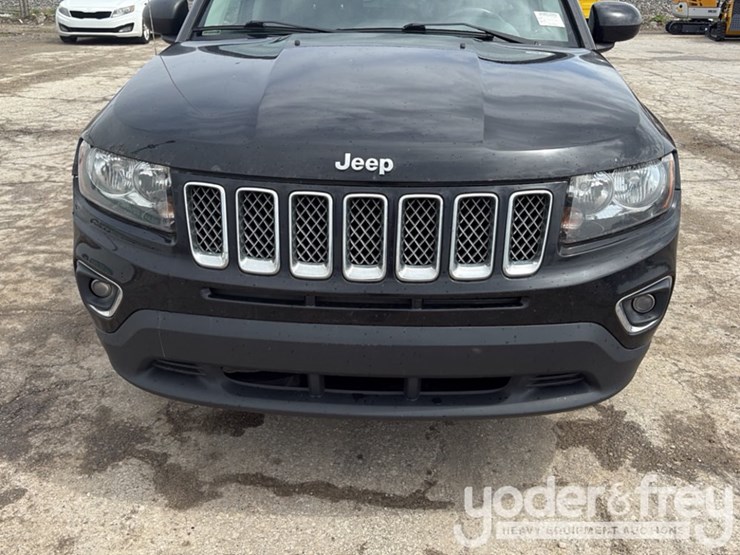 2016-jeep-compass-image-23