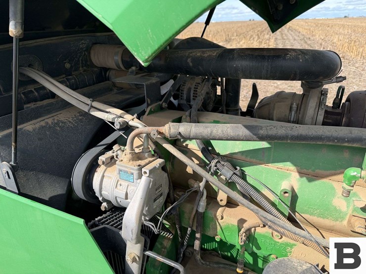 2004-john-deere-9520t-image-48