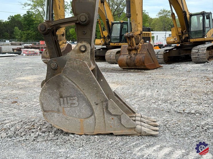 2017-volvo-ec300el-image-31