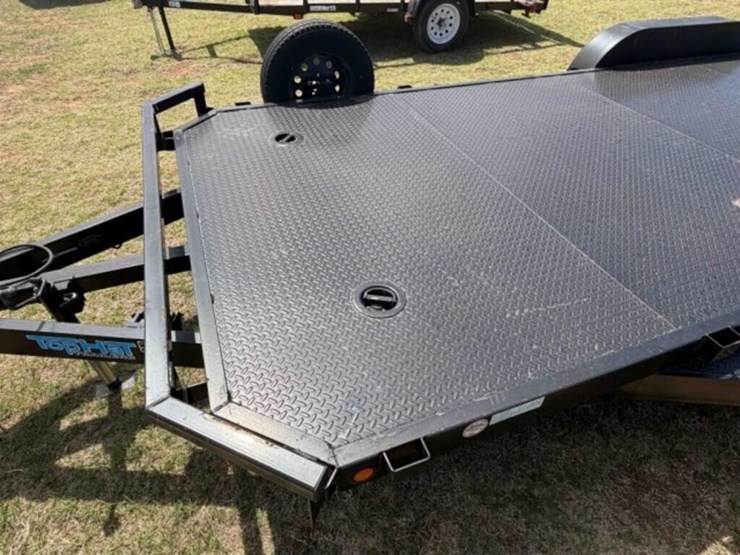 2019-tophat-car-hauler-trailer-image-7