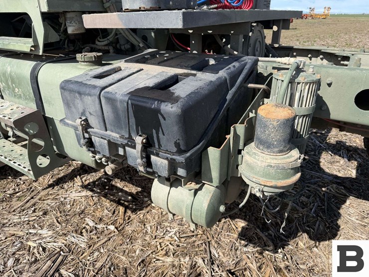 2003-oshkosh-mk23-image-16