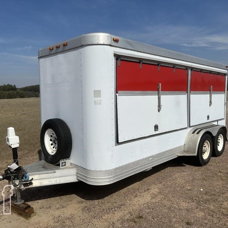 VOLTAGE REGULATOR POWER CONTROLS ENCLOSED TRAILER
