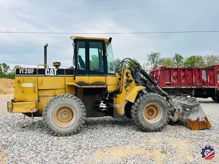 1995-caterpillar-it28f-image-8