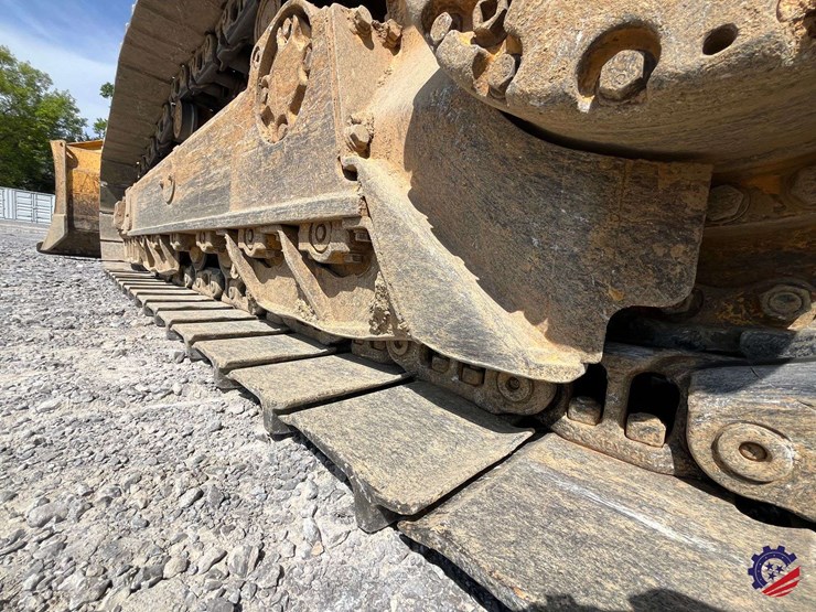 2018-komatsu-d51exi-24-image-11