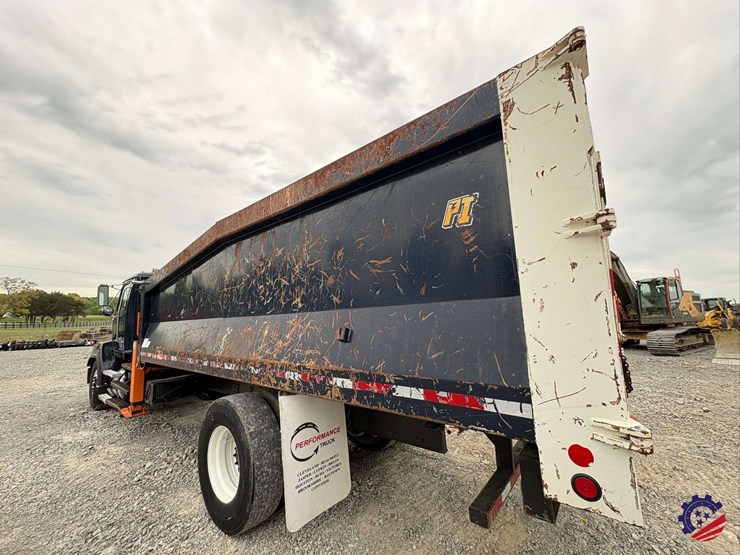 2019-western-star-4700-image-30