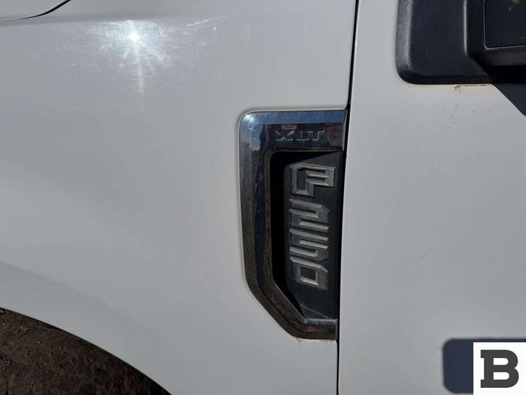 2019-ford-f250-image-12
