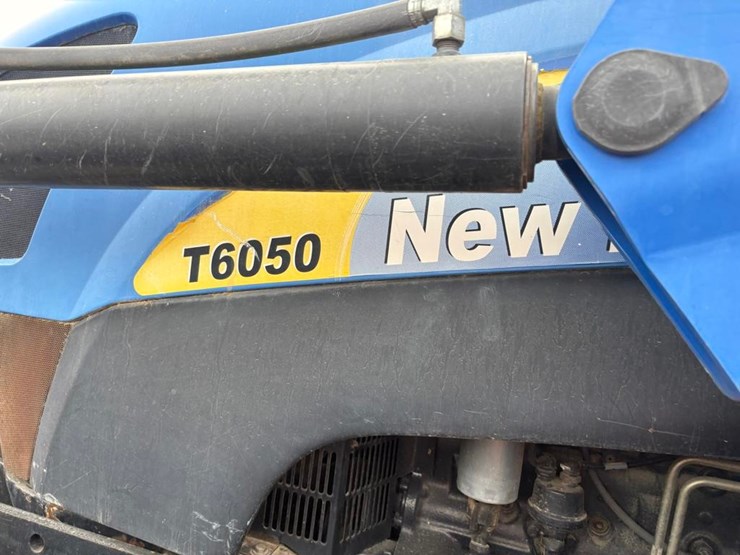 new-holland-t6050-plus-image-15