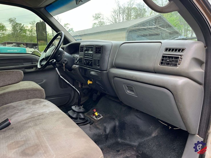 2006-ford-f750-image-66