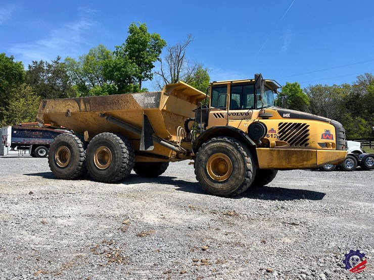 2010-volvo-a40e-image-6