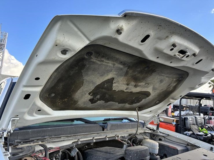 2012-gmc-sierra-2500-image-11