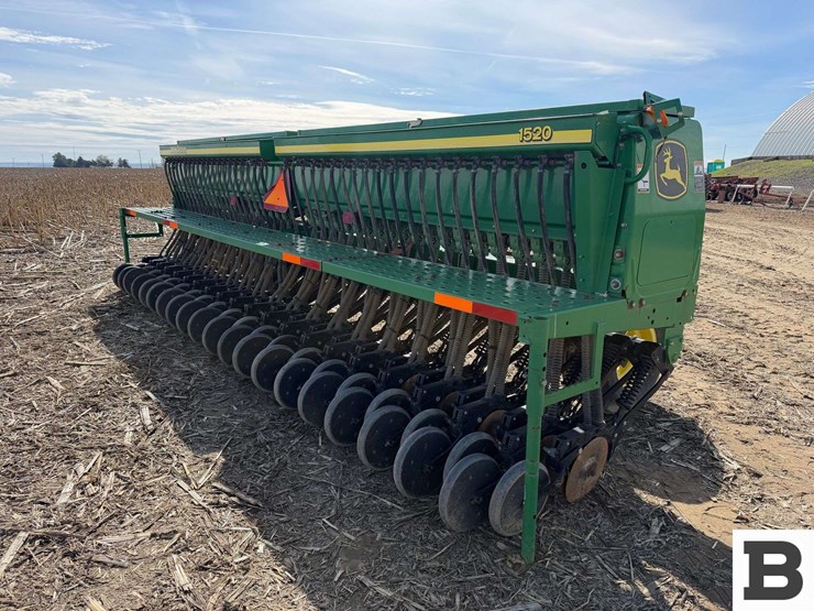 john-deere-1520-image-7