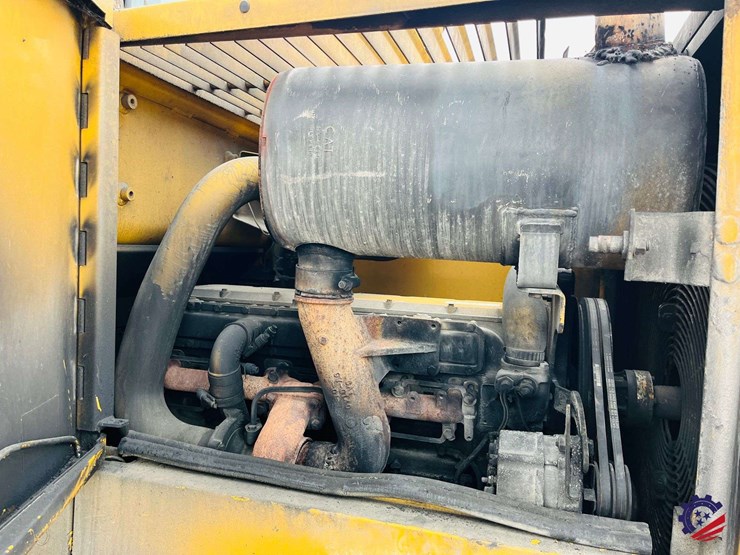 1995-caterpillar-it28f-image-35