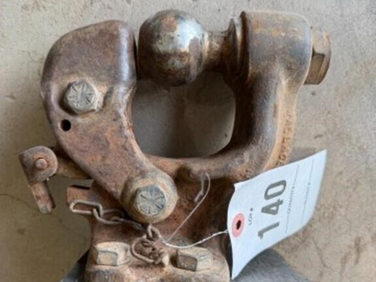 2"-ball-/-pintle-receiver-hitch-image-3