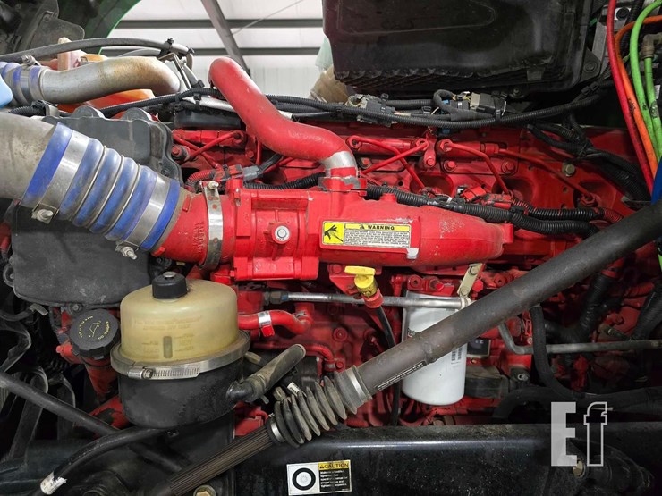 2016-kenworth-t880-image-20