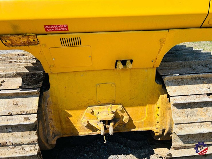 2022-komatsu-d65px-18-image-16
