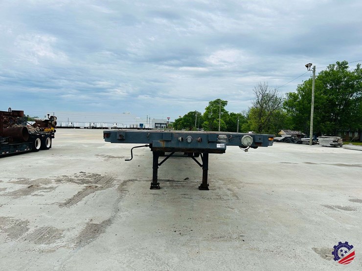 utility-flatbed-image-10