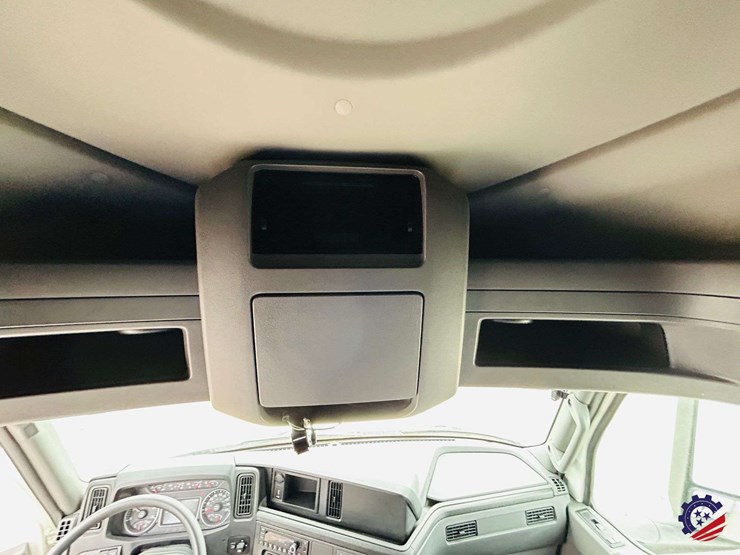 2024-international-lt62f-t/a-truck-tractor-image-93