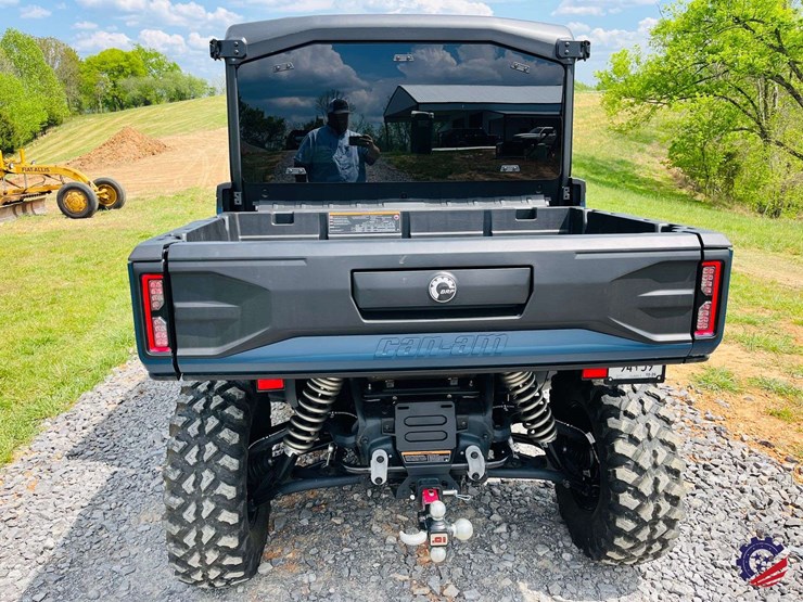 2026-can-am-defender-limited-hd11-triple-image-6