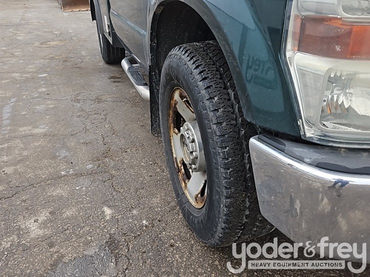 2008-ford-f350-image-21