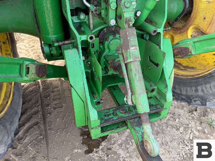 2014-john-deere-8295r-image-28