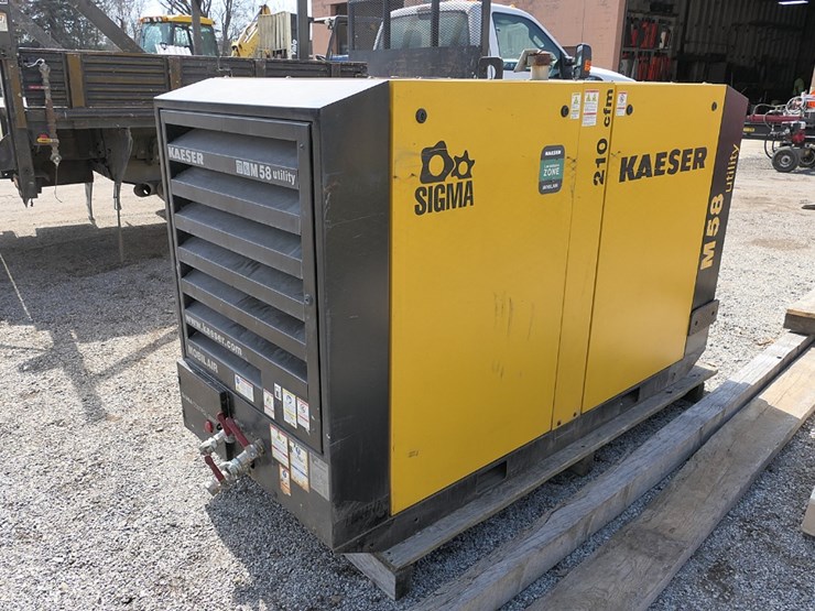 2016-ford-f550-image-3