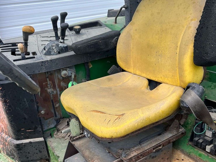john-deere-6405-image-19
