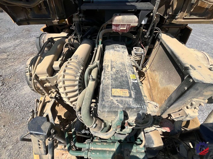 2012-volvo-a40f-image-73