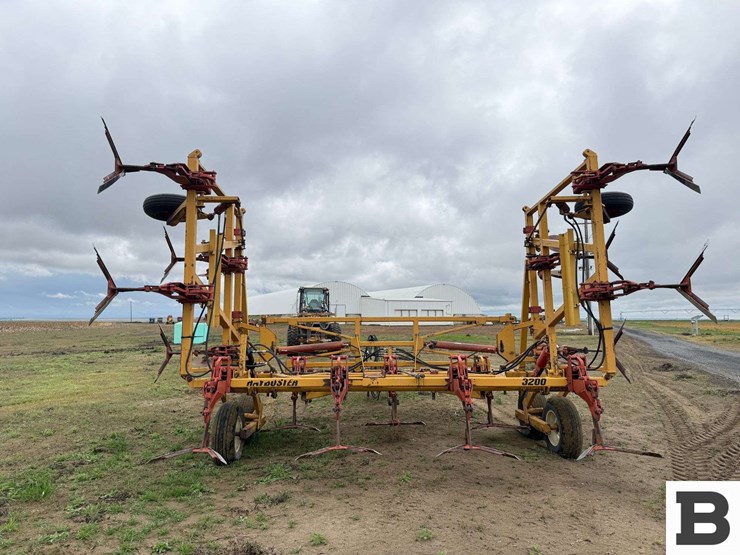 haybuster-3200-image-4