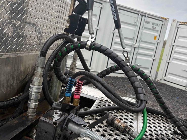 1998-kenworth-t800-image-15