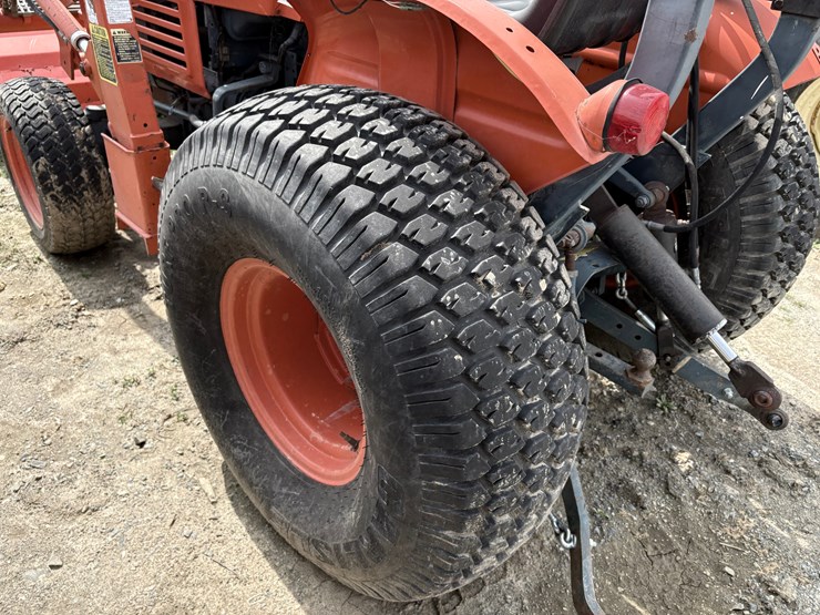 kubota-l2350-image-11