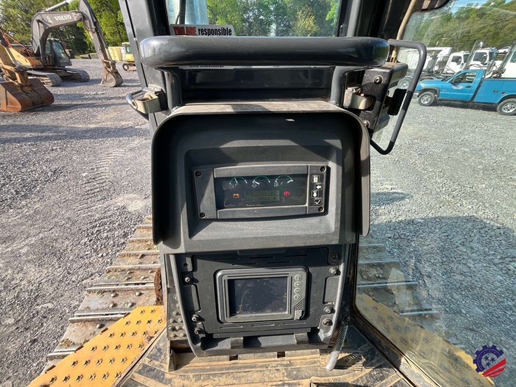 2018-deere-700k-xlt-image-66