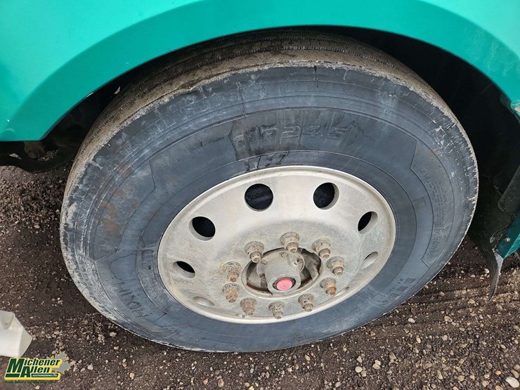 2014-international-prostar-image-28