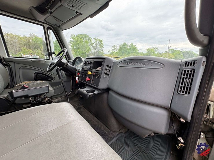 2007-international-sf525-t/a-dump-truck-image-60
